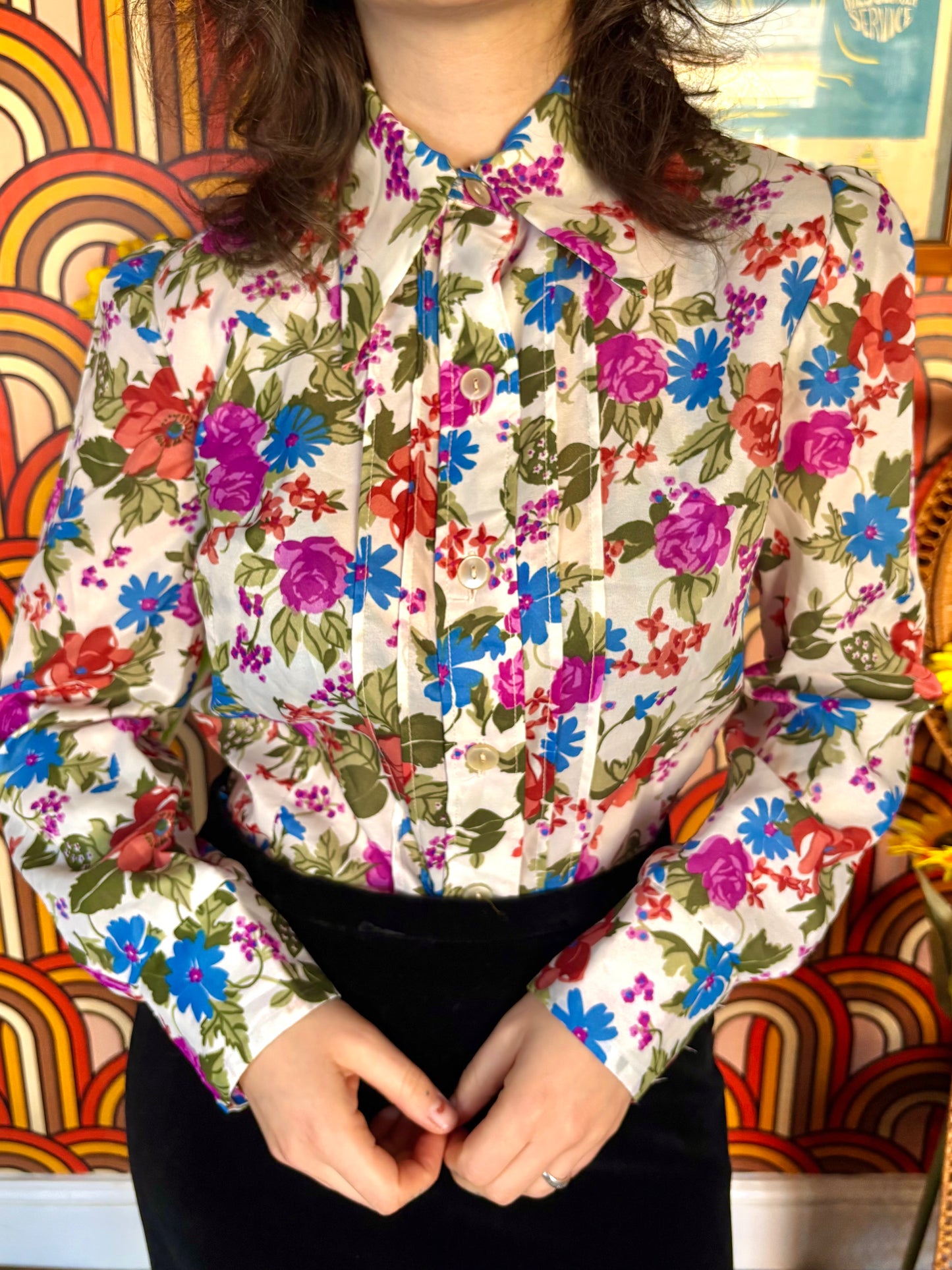 Vintage 70s Floral Dagger Collar Shirt